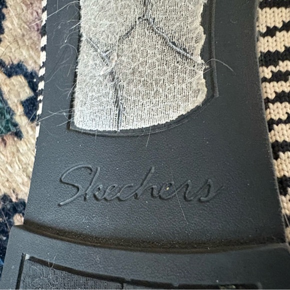 Skechers Zebra Stripe Flats Size 11 - Picture 4 of 6